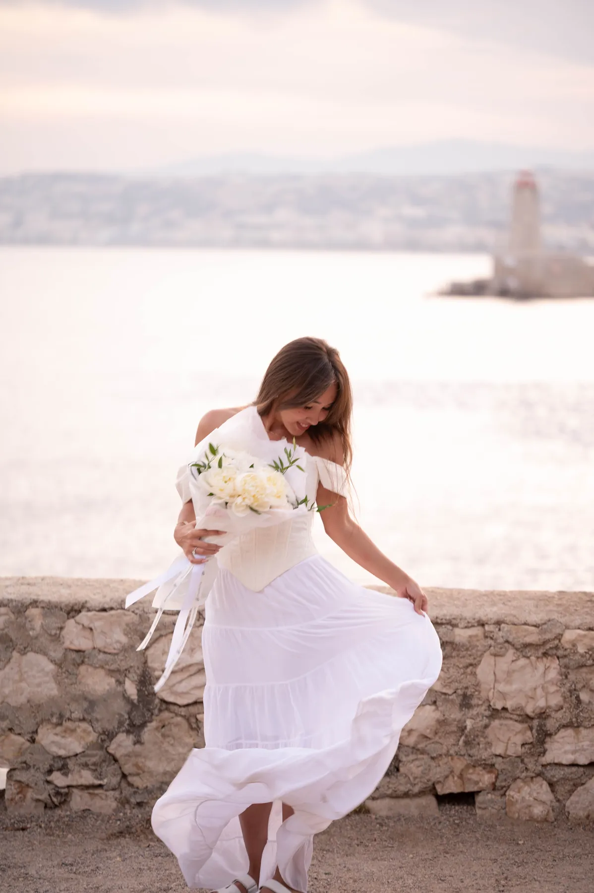 A proposal on the French Riviera