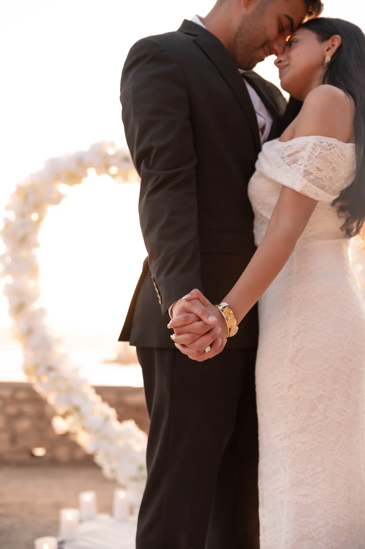A proposal with a &ldquo;Marry Me&rdquo; setup on the French Riviera