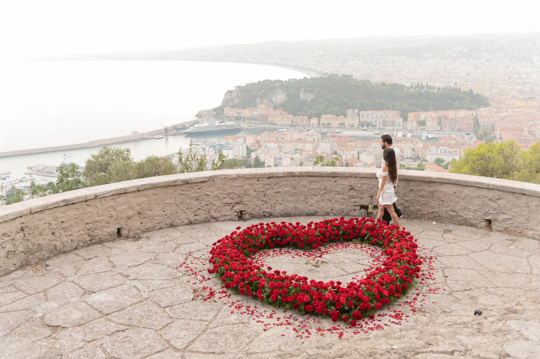 A fully planned proposal on the French Riviera